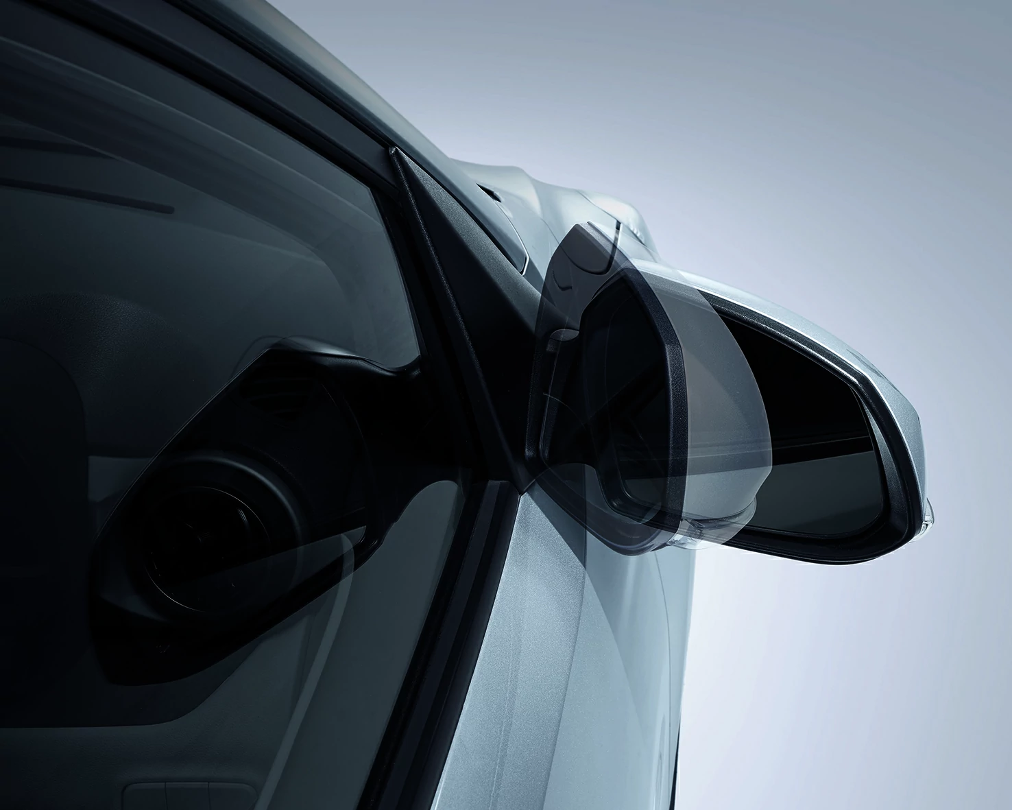 Grand-i10 side and back preview